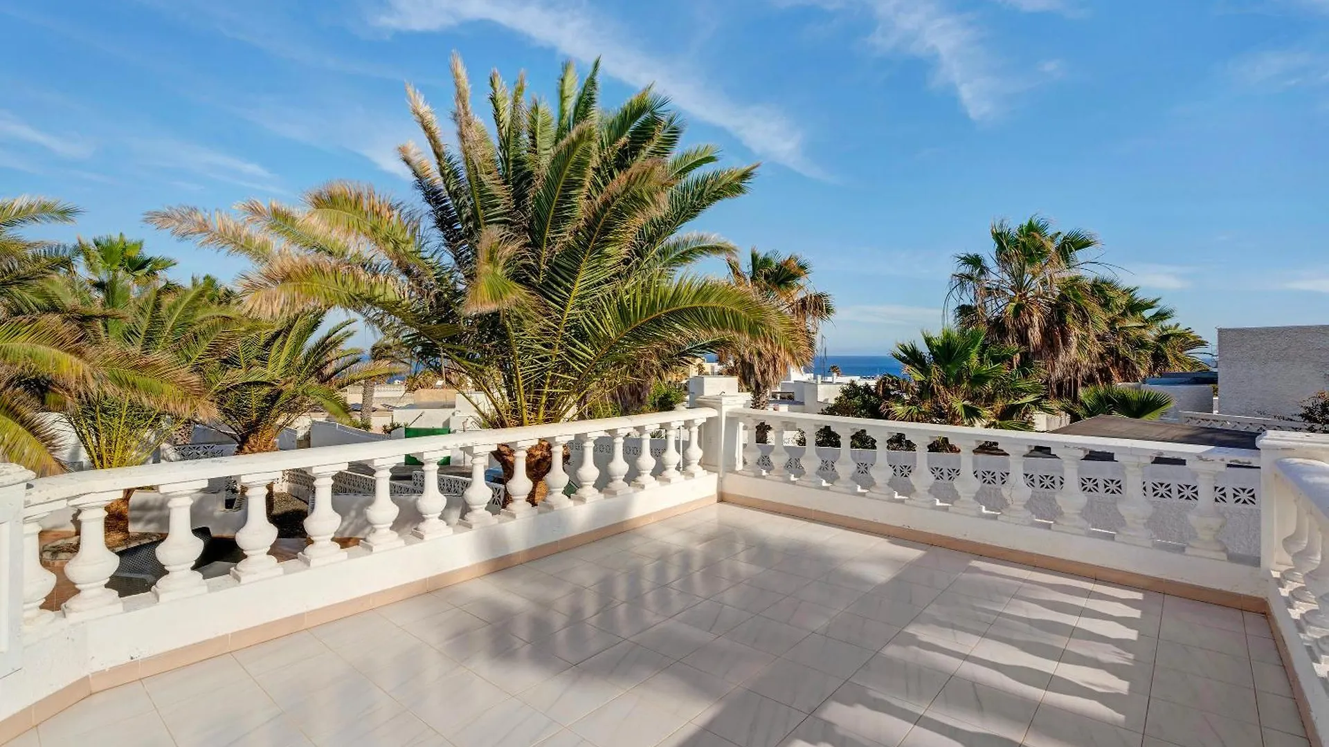 Beautiful Villa Duque Poris 波里斯-德阿沃纳